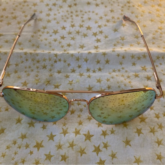 Betsey Johnson Aviator Sunglasses - Picture 11 of 12